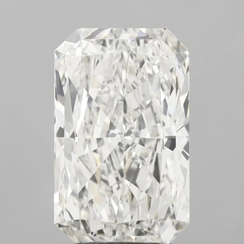 2.82ct Radiant Lab Grown Diamond (Colour G, Clarity VVS1, IGI Certified)